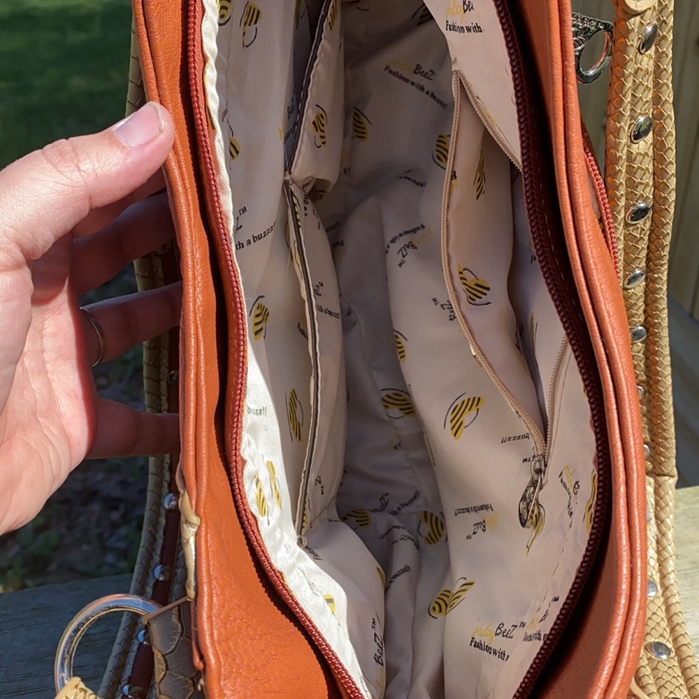Haley beez purse - Picture 6 of 7